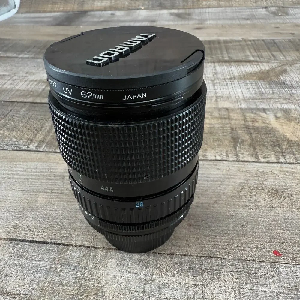 Tamron 28-70mm Lens 3.5 - 4.5 BBAR MC CF Macro